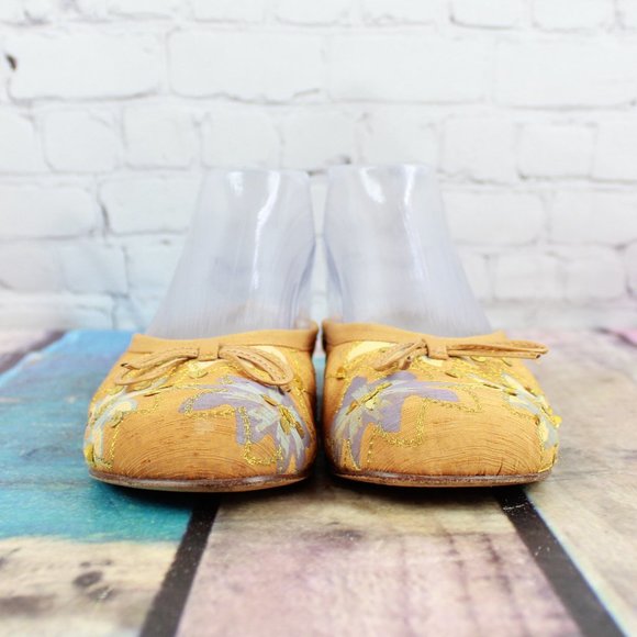 Naked Feet Mustard Yellow Stitched Canvas Flat Slip On Shoes Size 7.5 M - Picture 5 of 9